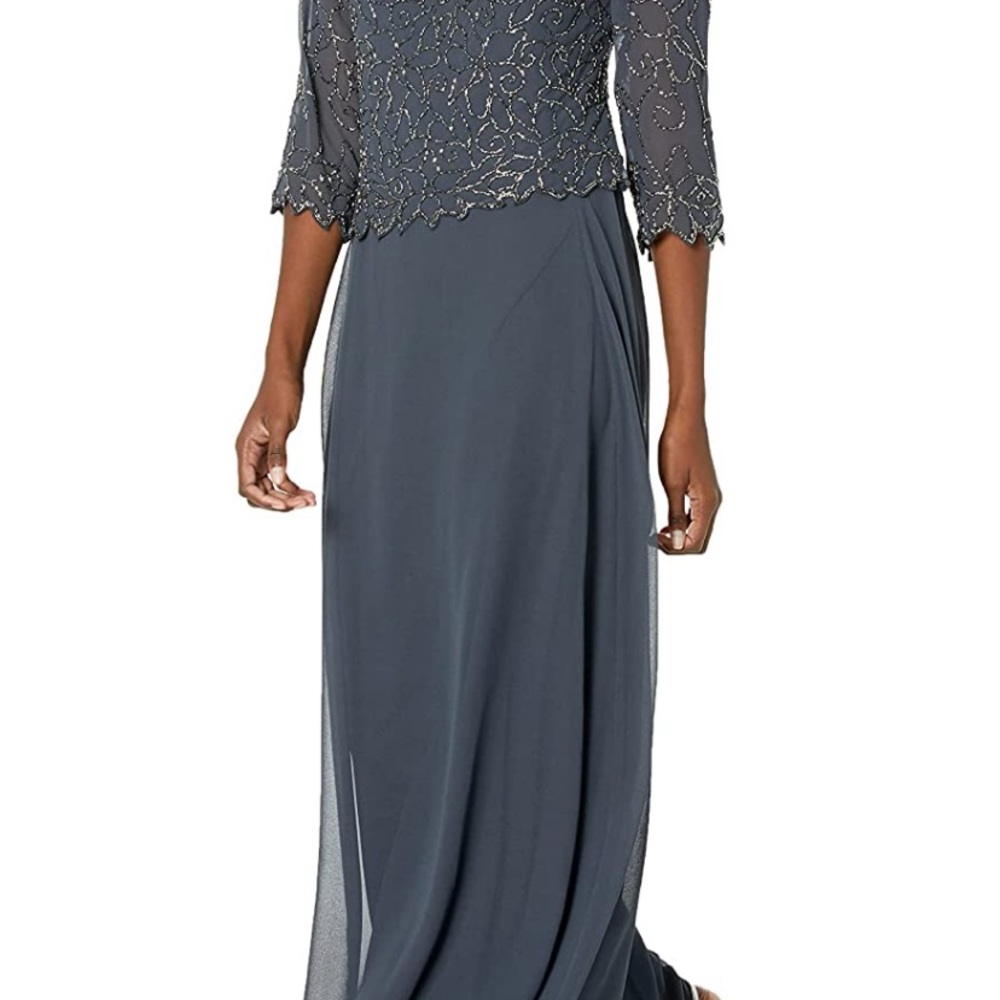 J Kara Women's 3/4 Scallop Beaded Pop Over Gown